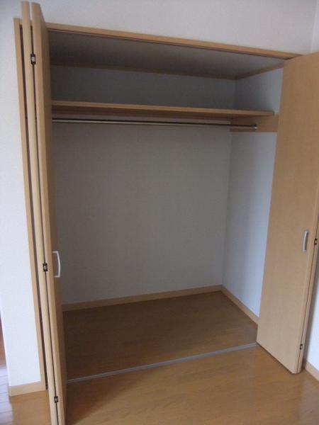 収納　大きなクロゼット