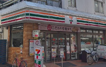 コンビニ　セブンイレブン 蓮沼店（コンビニ）まで325m