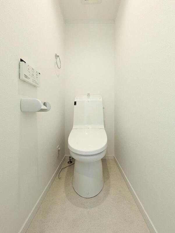トイレ　落ち着いたトイレです