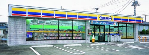 コンビニ　ミニストップ神戸玉津町店（コンビニ）まで333m
