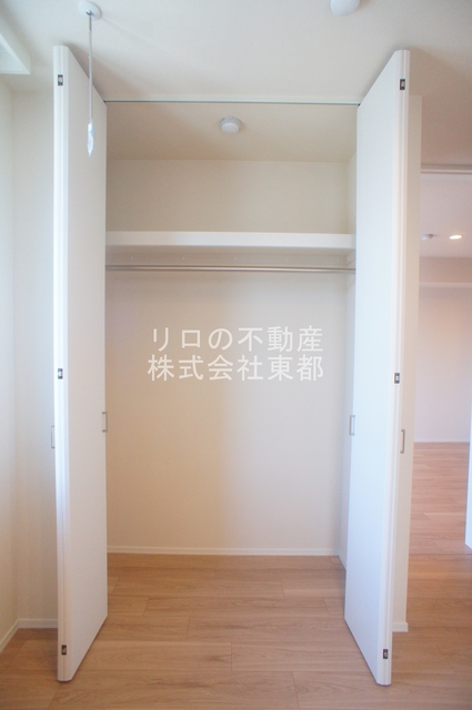 収納　パイプハンガー付き☆畳まず衣類を掛けることができます♪