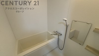 バス・シャワールーム　バストイレ別でおすすめです☆