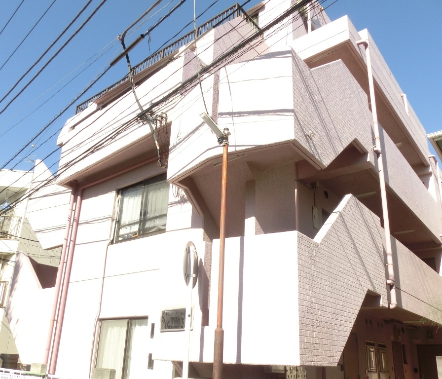 建物外観　閑静な住宅街☆鉄筋コンクリート造☆