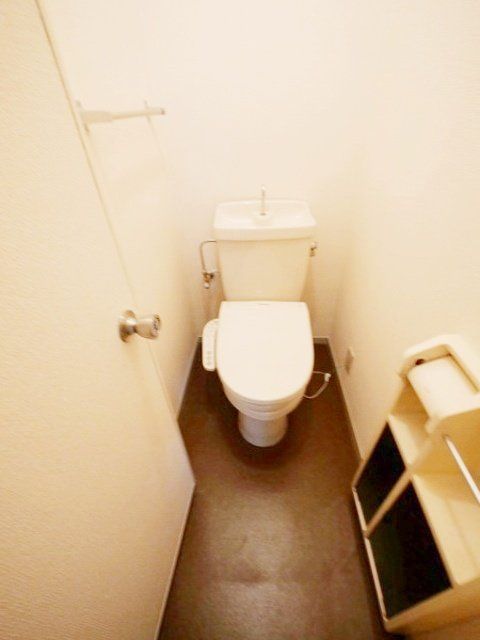 トイレ　★お部屋探しは株式会社タウンハウジング東京まで★