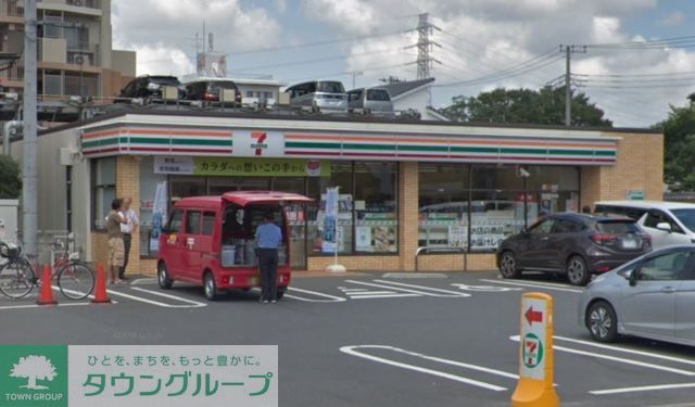 飲食店　セブンイレブン（飲食店）まで810m
