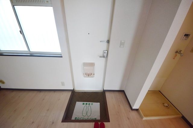 玄関　別部屋参考写真