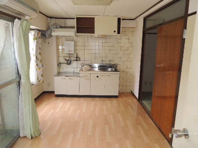 居室・リビング　写真は同マンションの他のお部屋のものです