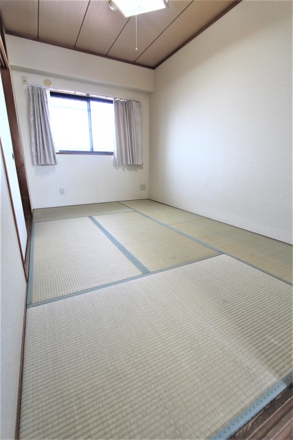 DITA笠松通の内装写真