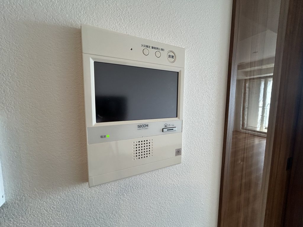 セキュリティ　TVモニター付きインターホン
