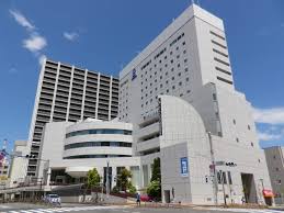 図書館　町田市立中央図書館（図書館）まで431m