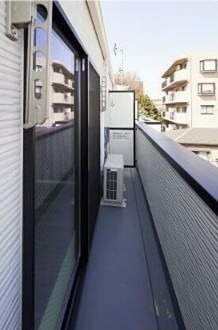 バルコニー　※同仕様写真