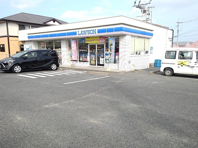 コンビニ　ローソン鳥栖村田町店（コンビニ）まで320m