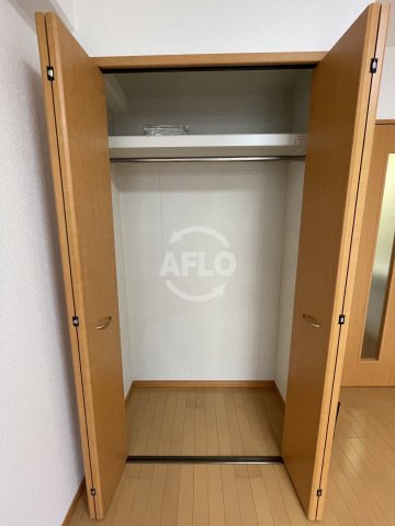収納　エイペックス中之島南　クローゼット