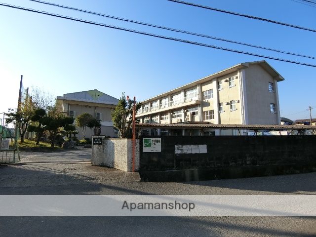 中学校　高知市立介良中学校（中学校）まで398m