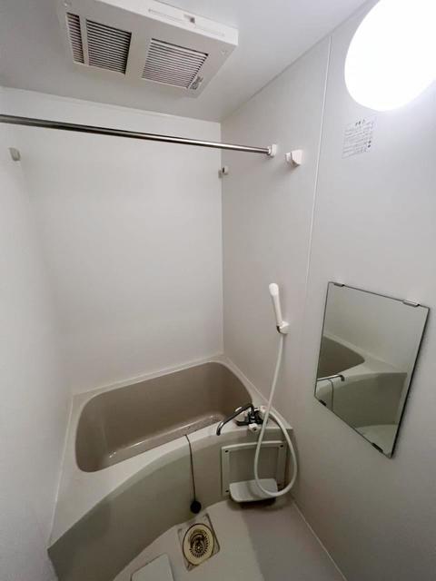 バス・シャワールーム　別部屋同仕様