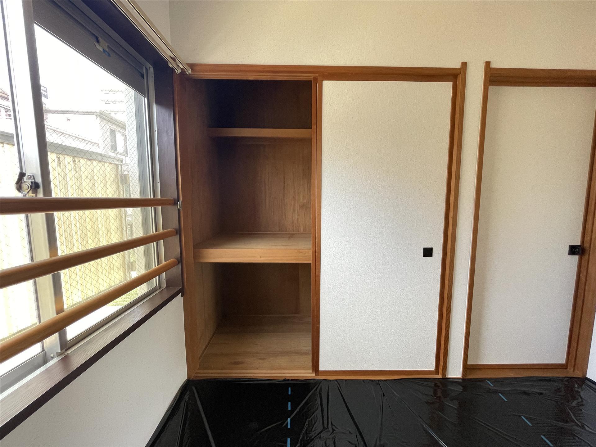 収納　布団などが仕舞える押入収納です
