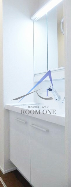 洗面設備　洗面台です。