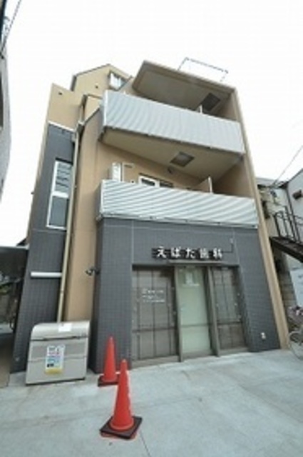 建物外観　おしゃれな外観