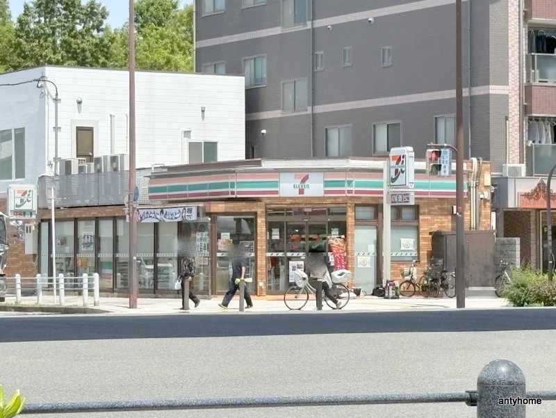 コンビニ　セブン-イレブン 大阪港晴３丁目店（コンビニ）まで622m