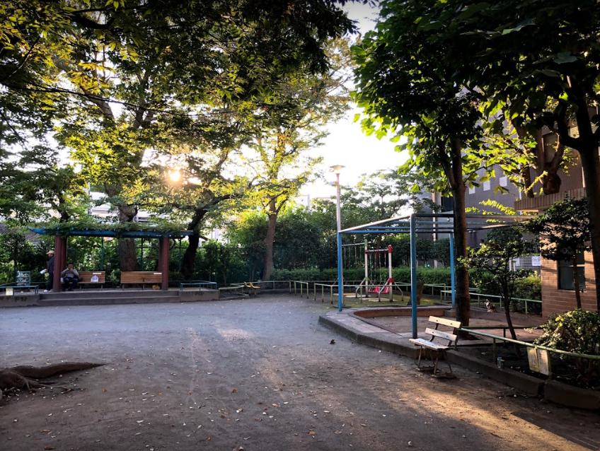 公園　鴬谷公園（公園）まで692m