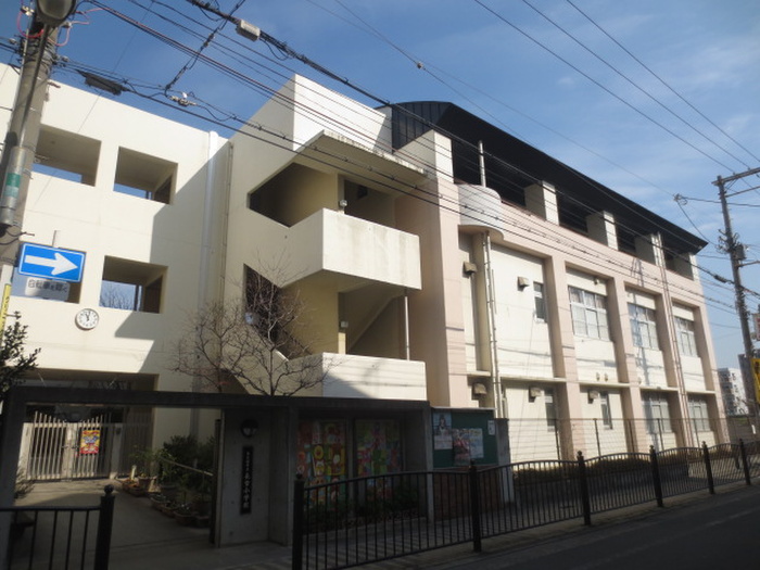 小学校　小学校（小学校）まで465m