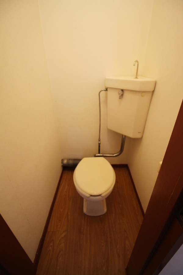 トイレ　トイレ温水洗浄便座