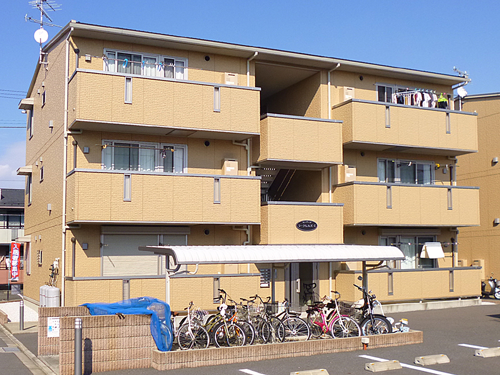 建物外観　敷0礼0で初期費用がお得！設備充実の2LDK！無料物置付！