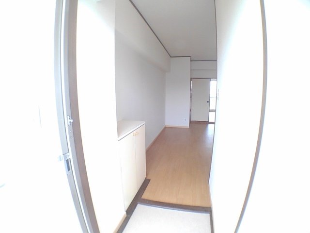 玄関　ゆったりとした玄関です