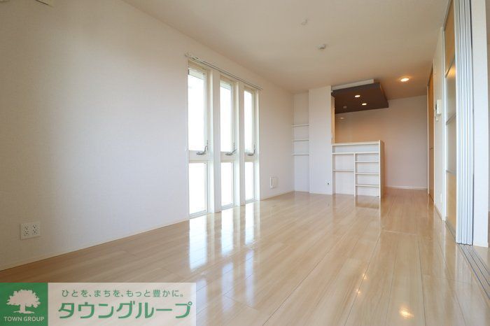 居室・リビング　お問合せはタウンハウジングまで！※現地待合わせ相談可能