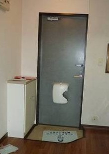 玄関　玄関部分