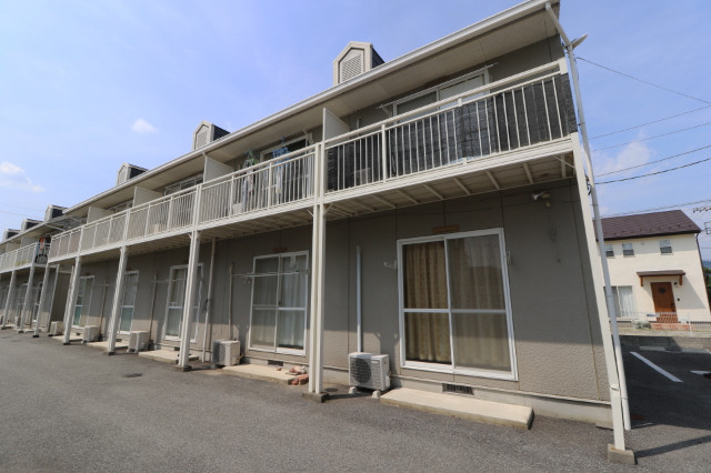 建物外観　外観は落ち着いています