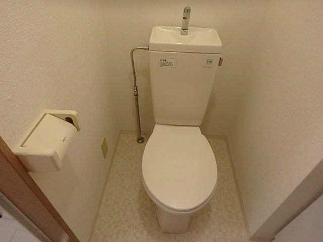 トイレ　別部屋参考写真