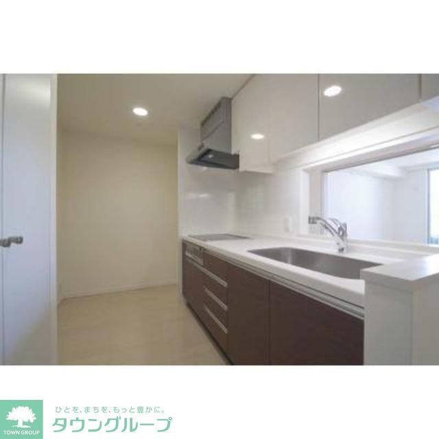 キッチン　※写真は同タイプ住戸です。