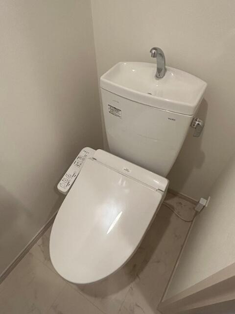 トイレ　ゆったりとした空間のトイレです