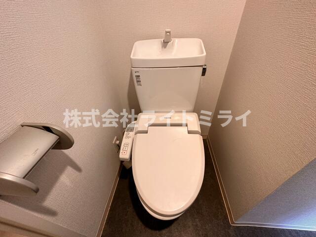 トイレ　?