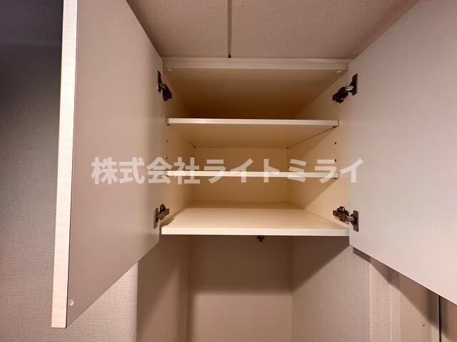 収納　?