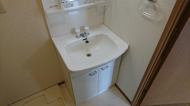 洗面設備　※写真は別室です