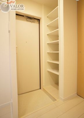 玄関　収納