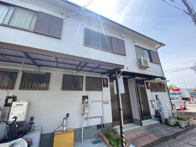 建物外観　敷地内に駐車場があります！