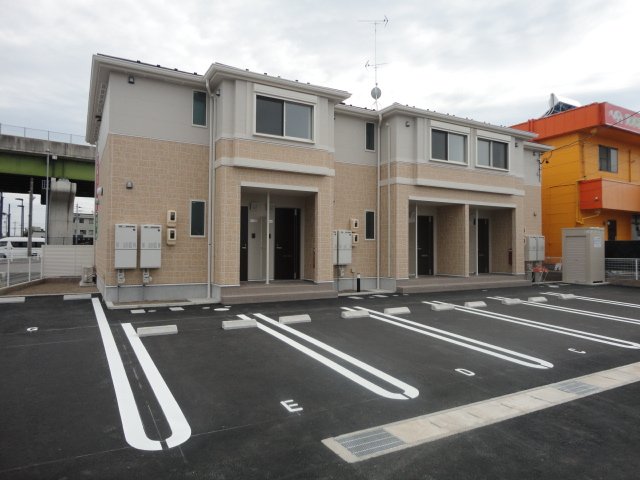 駐車場　外観写真（昼）