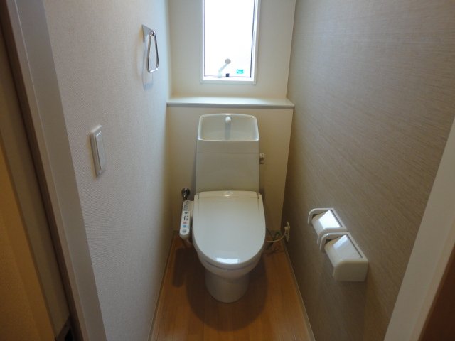 トイレ　シャワー付トイレ