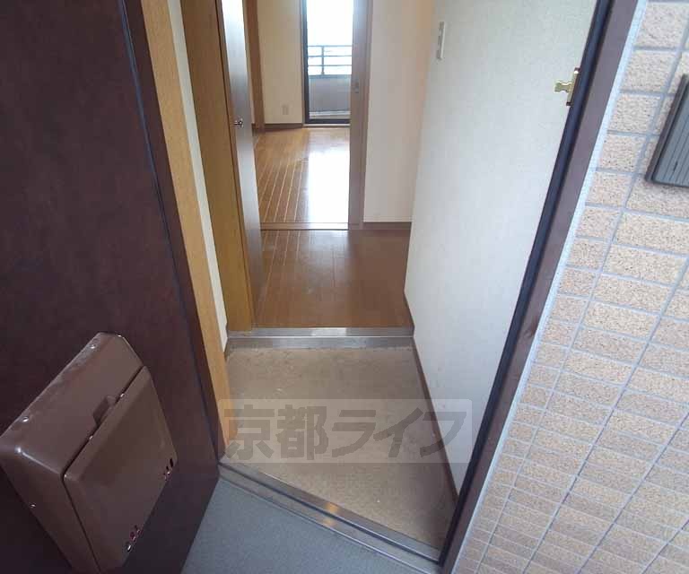 玄関　・お問い合わせは京都ライフまで・