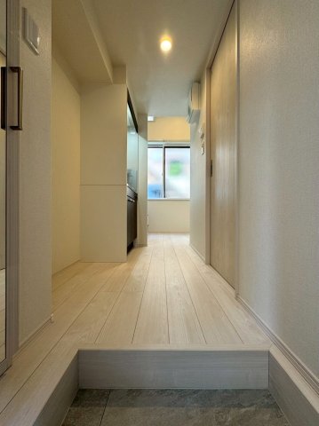 玄関　別号室イメージの為、現状を優先致します。