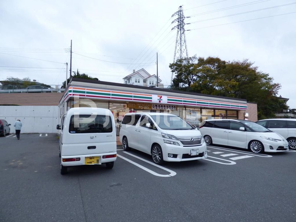 コンビニ　セブンイレブン千葉都町東店（コンビニ）まで200m