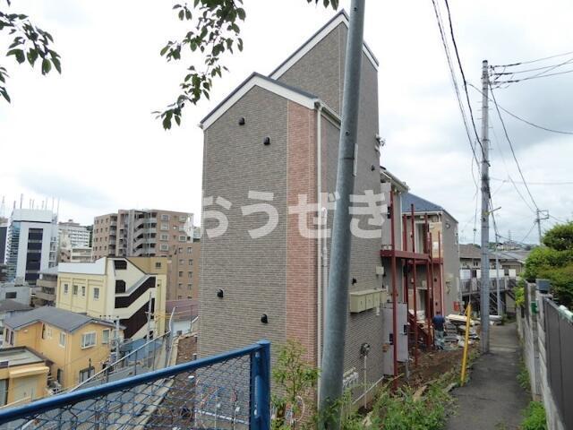 眺望　画像、手前の建物です。?