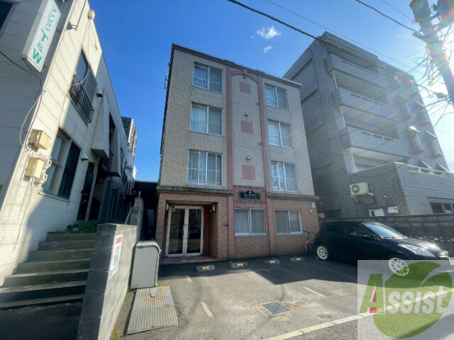 建物外観　札幌市中央区南二十一条西「グランメール光」