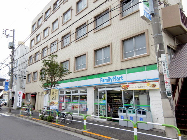 コンビニ　ファミリーマート滝野川一丁目店（コンビニ）まで603m