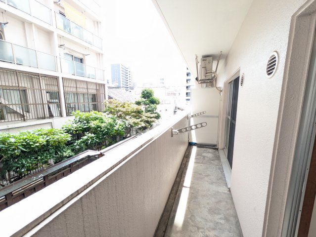 バルコニー　T’sROOM