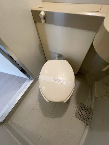 トイレ　コンパクトで使いやすいトイレです