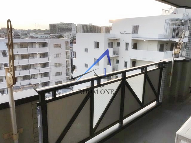 バルコニー　バルコニーです。
